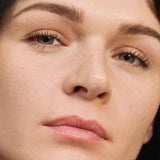 Echter Serum-Haut-Concealer