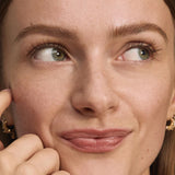 Echter Serum-Haut-Concealer